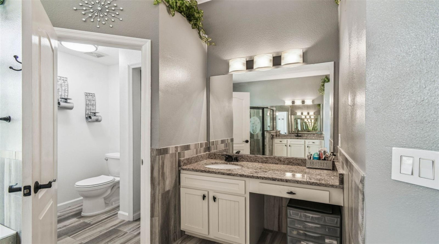 DAVENPORT, Florida 33897, 4 Bedrooms Bedrooms, ,3 BathroomsBathrooms,Residential,For Sale,PRESTWICK,0,MFRO6319067