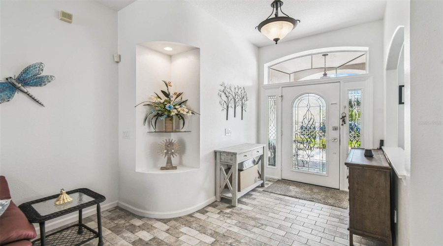 DAVENPORT, Florida 33897, 4 Bedrooms Bedrooms, ,3 BathroomsBathrooms,Residential,For Sale,PRESTWICK,0,MFRO6319067