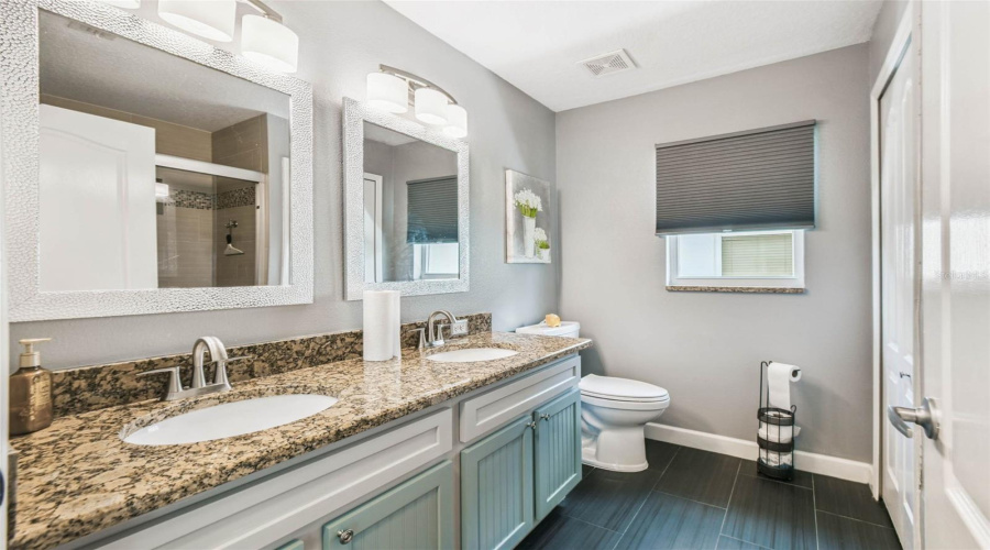 DAVENPORT, Florida 33897, 4 Bedrooms Bedrooms, ,3 BathroomsBathrooms,Residential,For Sale,PRESTWICK,0,MFRO6319067