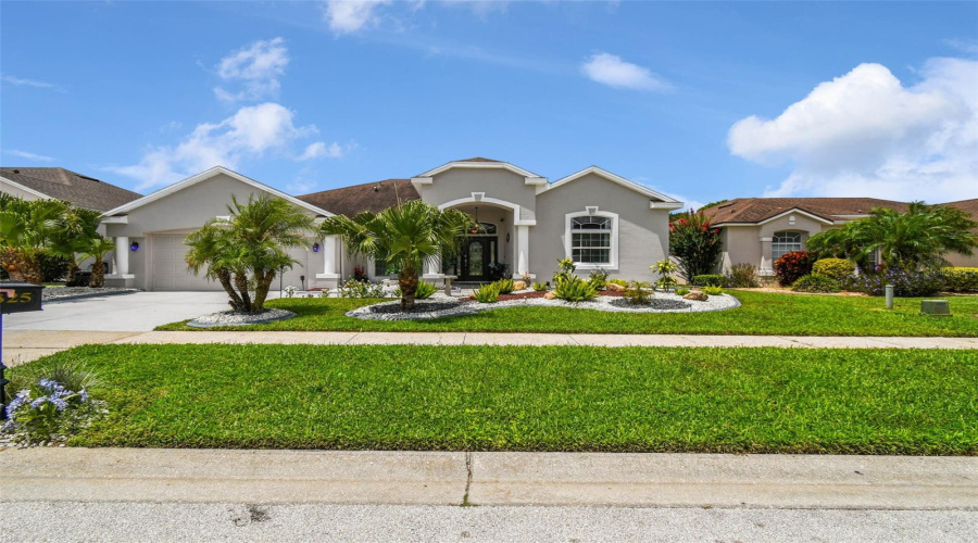 DAVENPORT, Florida 33897, 4 Bedrooms Bedrooms, ,3 BathroomsBathrooms,Residential,For Sale,PRESTWICK,0,MFRO6319067