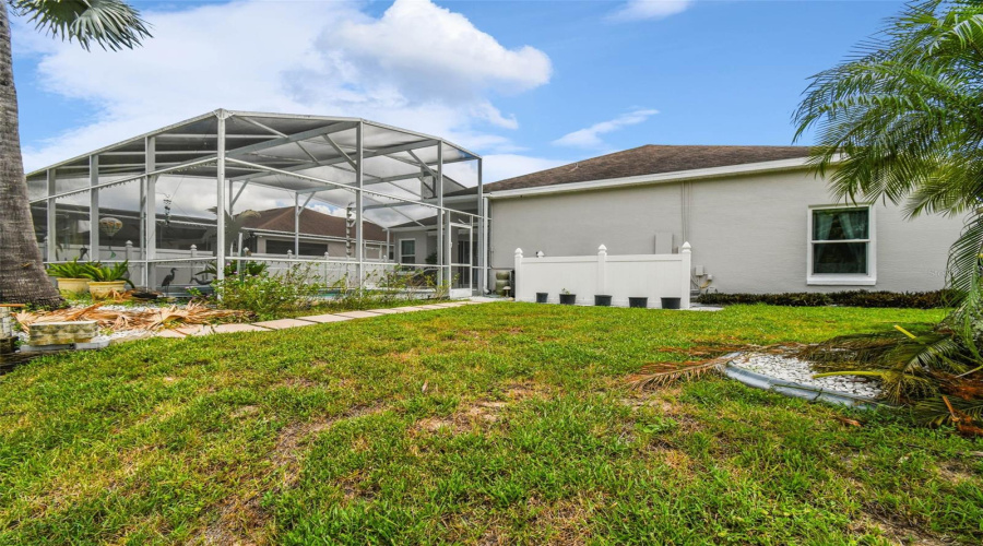 DAVENPORT, Florida 33897, 4 Bedrooms Bedrooms, ,3 BathroomsBathrooms,Residential,For Sale,PRESTWICK,0,MFRO6319067