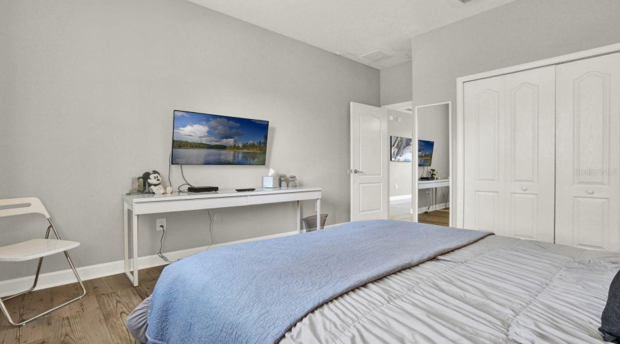 KISSIMMEE, Florida 34747, 5 Bedrooms Bedrooms, ,5 BathroomsBathrooms,Residential,For Sale,BEACH PALM,0,MFRO6343389