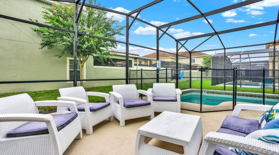 KISSIMMEE, Florida 34747, 5 Bedrooms Bedrooms, ,5 BathroomsBathrooms,Residential,For Sale,BEACH PALM,0,MFRO6343389