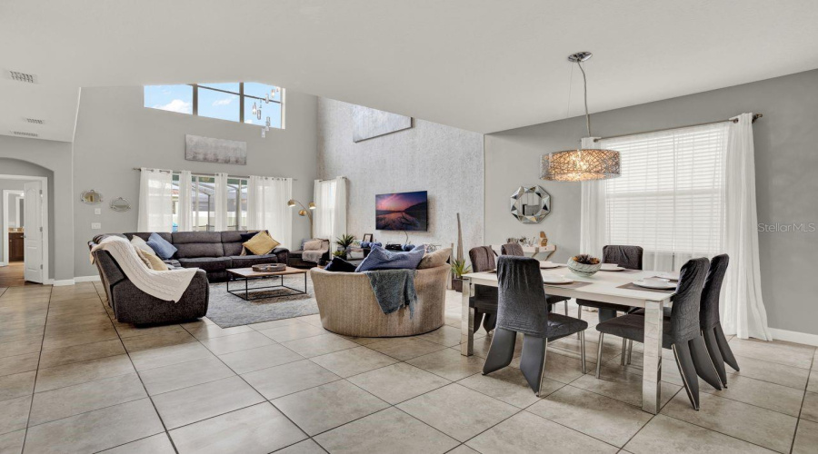 KISSIMMEE, Florida 34747, 5 Bedrooms Bedrooms, ,5 BathroomsBathrooms,Residential,For Sale,BEACH PALM,0,MFRO6343389