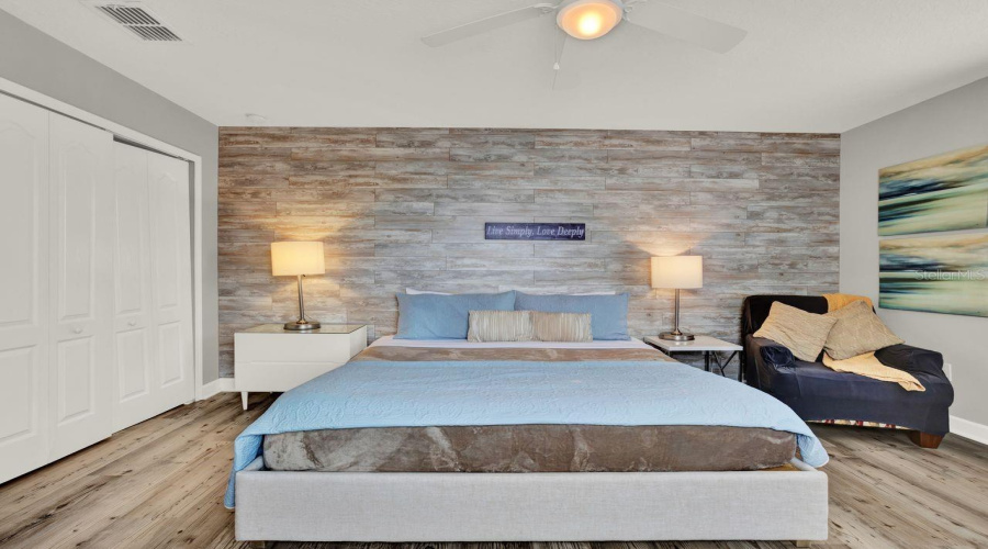 KISSIMMEE, Florida 34747, 5 Bedrooms Bedrooms, ,5 BathroomsBathrooms,Residential,For Sale,BEACH PALM,0,MFRO6343389