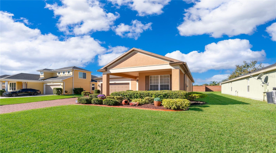 KISSIMMEE, Florida 34746, 3 Bedrooms Bedrooms, ,2 BathroomsBathrooms,Residential,For Sale,MEADOW OAK,0,MFRO6360382