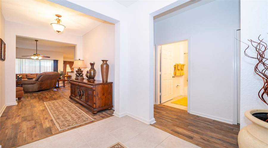 KISSIMMEE, Florida 34746, 3 Bedrooms Bedrooms, ,2 BathroomsBathrooms,Residential,For Sale,MEADOW OAK,0,MFRO6360382