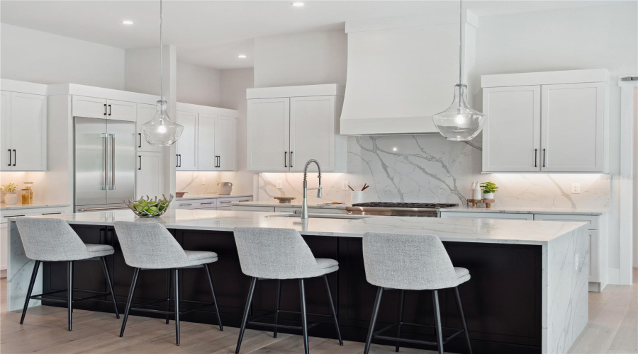 ORLANDO, Florida 32836, 6 Bedrooms Bedrooms, ,5 BathroomsBathrooms,Residential,For Sale,SHEEN SOUND,0,MFRO6318176