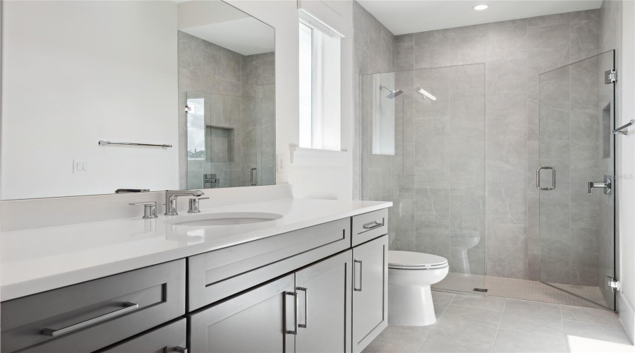 ORLANDO, Florida 32836, 6 Bedrooms Bedrooms, ,5 BathroomsBathrooms,Residential,For Sale,SHEEN SOUND,0,MFRO6318176