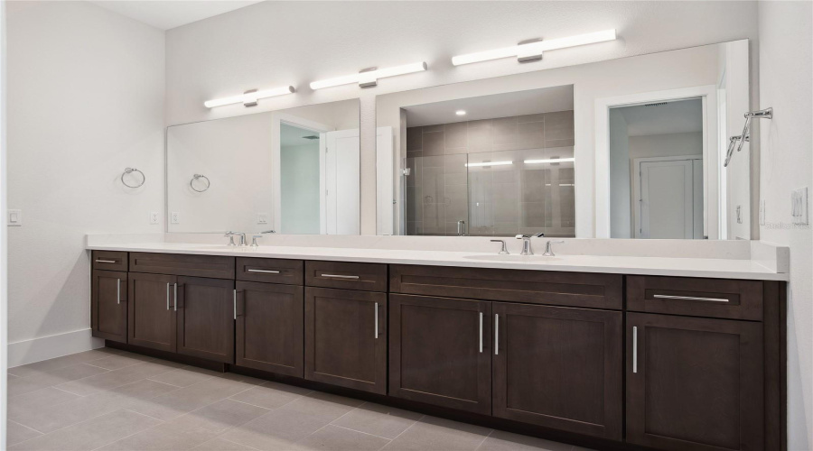 ORLANDO, Florida 32836, 6 Bedrooms Bedrooms, ,5 BathroomsBathrooms,Residential,For Sale,SHEEN SOUND,0,MFRO6318176