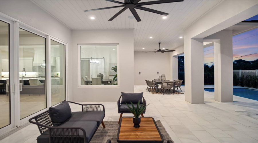 ORLANDO, Florida 32836, 6 Bedrooms Bedrooms, ,5 BathroomsBathrooms,Residential,For Sale,SHEEN SOUND,0,MFRO6318176