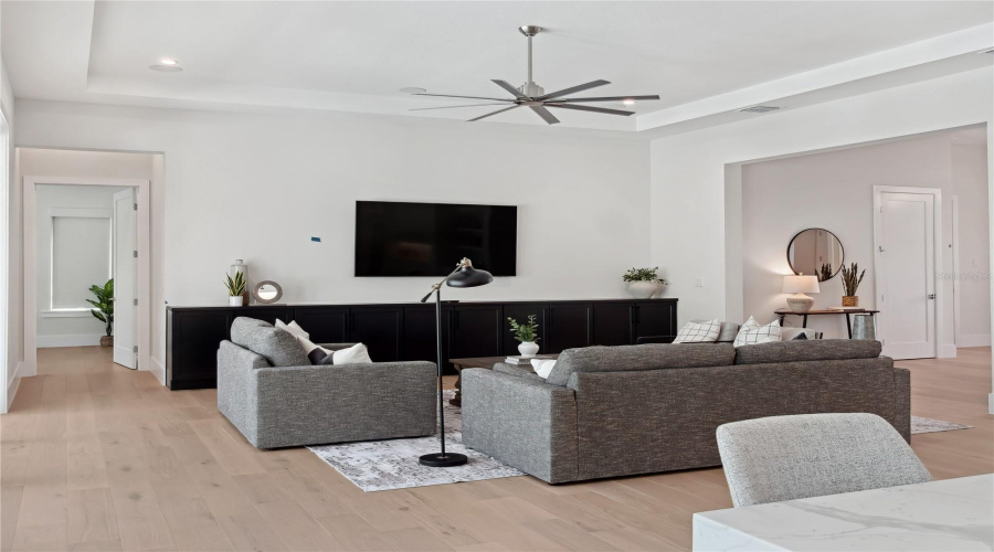 ORLANDO, Florida 32836, 6 Bedrooms Bedrooms, ,5 BathroomsBathrooms,Residential,For Sale,SHEEN SOUND,0,MFRO6318176