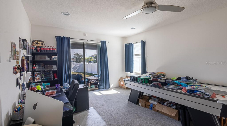 DAVENPORT, Florida 33837, 4 Bedrooms Bedrooms, ,3 BathroomsBathrooms,Residential,For Sale,SAPPHIRE,0,MFRTB8447441