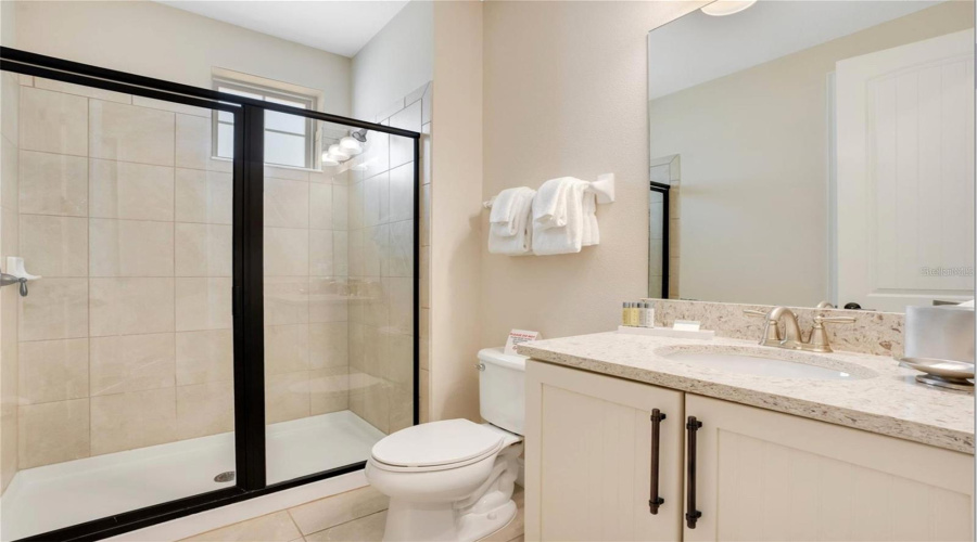 KISSIMMEE, Florida 34747, 9 Bedrooms Bedrooms, ,8 BathroomsBathrooms,Residential,For Sale,FAIRFAX,0,MFRO6359071