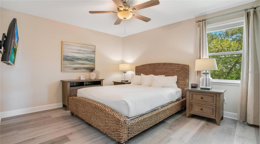 KISSIMMEE, Florida 34747, 9 Bedrooms Bedrooms, ,8 BathroomsBathrooms,Residential,For Sale,FAIRFAX,0,MFRO6359071