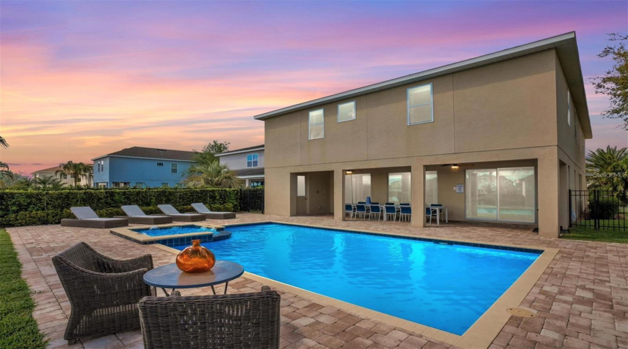 KISSIMMEE, Florida 34747, 9 Bedrooms Bedrooms, ,8 BathroomsBathrooms,Residential,For Sale,FAIRFAX,0,MFRO6359071