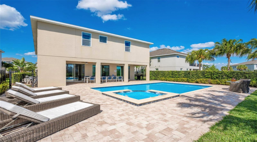 KISSIMMEE, Florida 34747, 9 Bedrooms Bedrooms, ,8 BathroomsBathrooms,Residential,For Sale,FAIRFAX,0,MFRO6359071