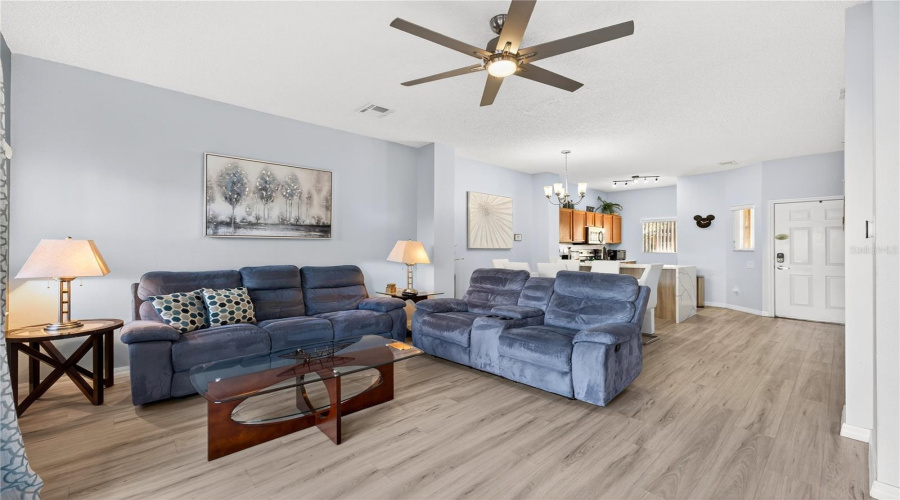 KISSIMMEE, Florida 34746, 3 Bedrooms Bedrooms, ,2 BathroomsBathrooms,Residential,For Sale,POMPANO BEACH DR,0,MFRO6360242