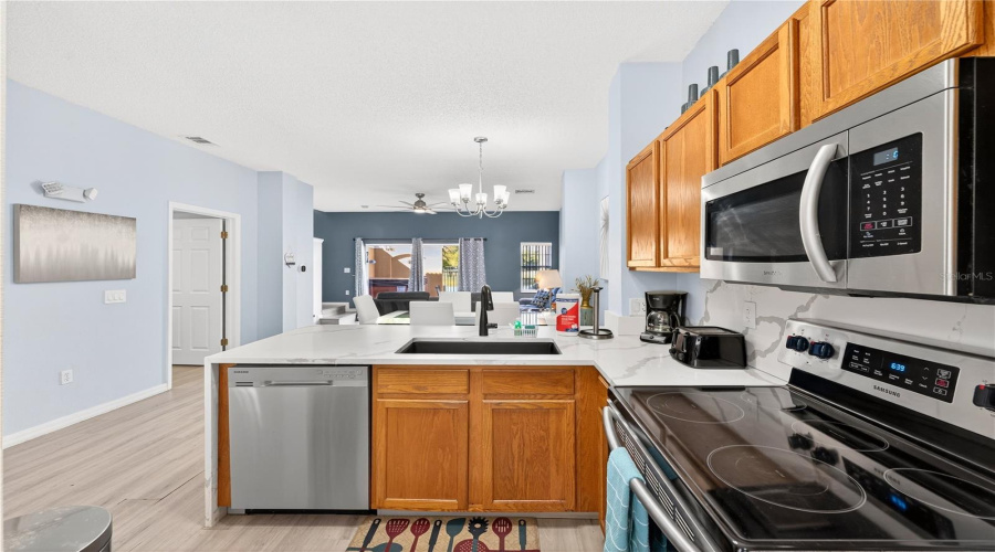 KISSIMMEE, Florida 34746, 3 Bedrooms Bedrooms, ,2 BathroomsBathrooms,Residential,For Sale,POMPANO BEACH DR,0,MFRO6360242