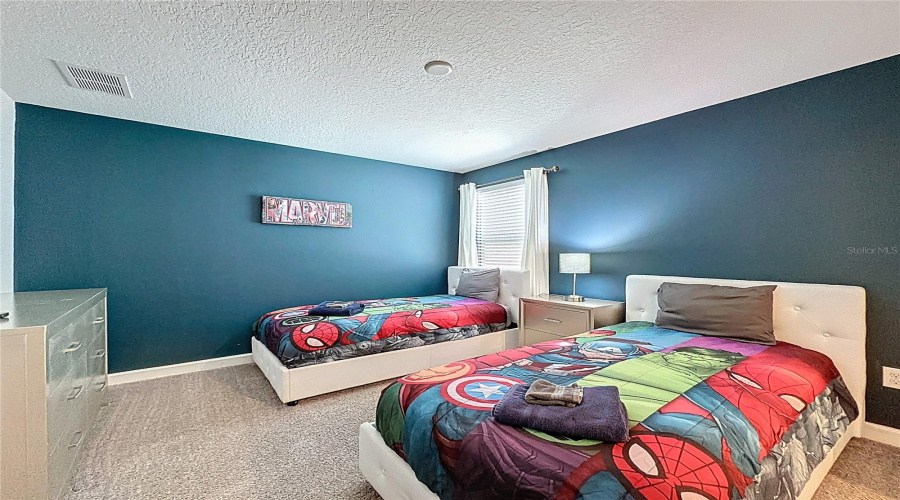 DAVENPORT, Florida 33896, 8 Bedrooms Bedrooms, ,5 BathroomsBathrooms,Residential,For Sale,STINGER,0,MFRS5137916