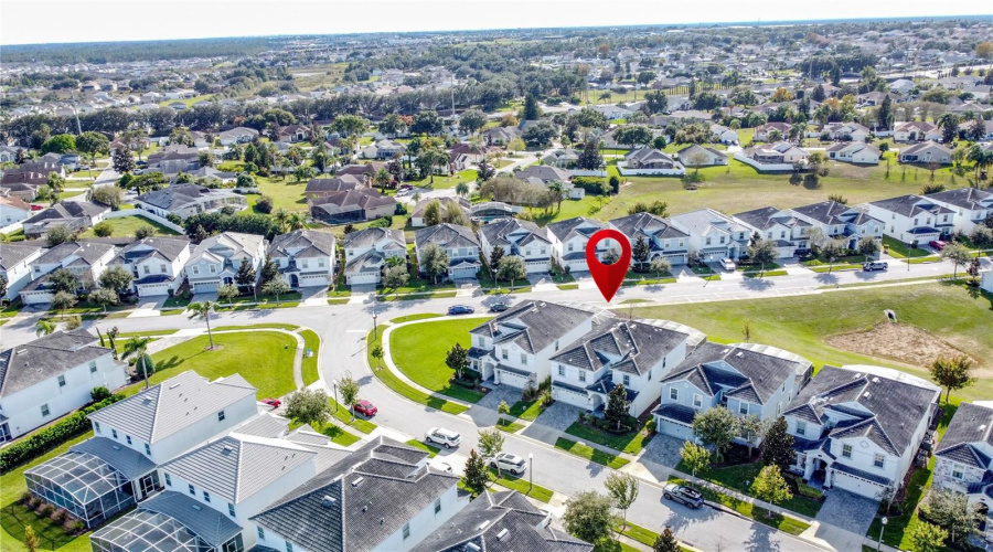 DAVENPORT, Florida 33896, 8 Bedrooms Bedrooms, ,5 BathroomsBathrooms,Residential,For Sale,STINGER,0,MFRS5137916