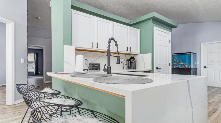 DAVENPORT, Florida 33897, 4 Bedrooms Bedrooms, ,2 BathroomsBathrooms,Residential,For Sale,SOMERSET,0,MFRTB8446901