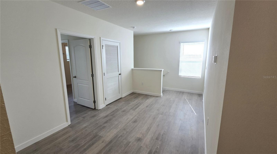 DAVENPORT, Florida 33837, 5 Bedrooms Bedrooms, ,3 BathroomsBathrooms,Residential,For Sale,ROSYDALE,0,MFRS5136492