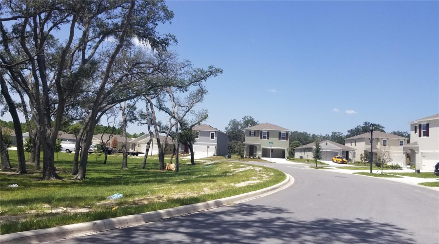 DAVENPORT, Florida 33837, 5 Bedrooms Bedrooms, ,3 BathroomsBathrooms,Residential,For Sale,ROSYDALE,0,MFRS5136492