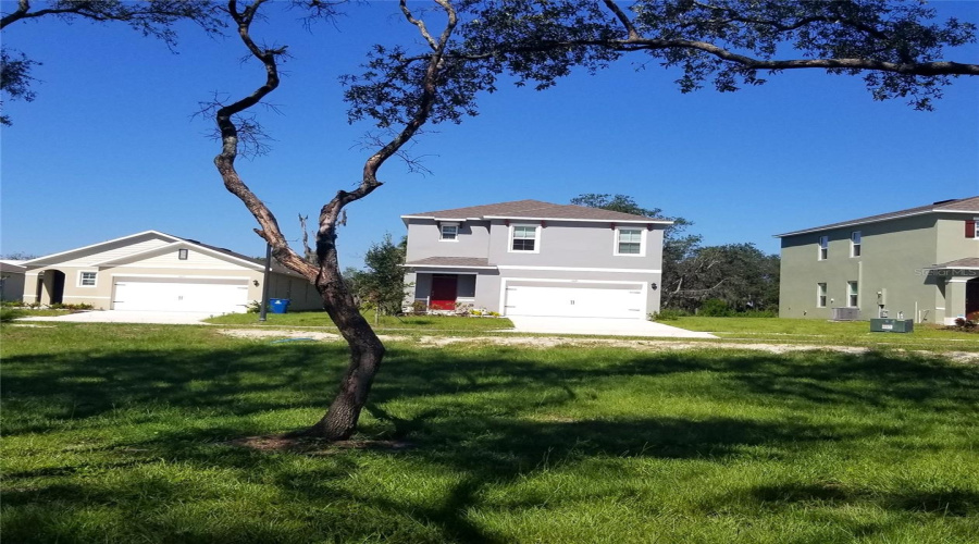 DAVENPORT, Florida 33837, 5 Bedrooms Bedrooms, ,3 BathroomsBathrooms,Residential,For Sale,ROSYDALE,0,MFRS5136492