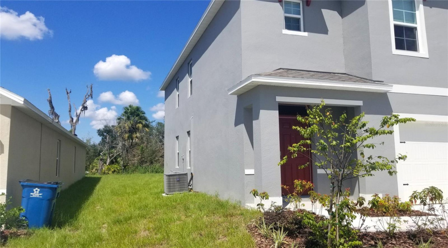 DAVENPORT, Florida 33837, 5 Bedrooms Bedrooms, ,3 BathroomsBathrooms,Residential,For Sale,ROSYDALE,0,MFRS5136492