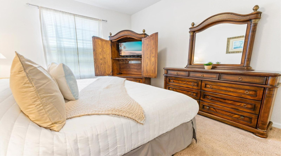 KISSIMMEE, Florida 34747, 3 Bedrooms Bedrooms, ,2 BathroomsBathrooms,Residential,For Sale,SILVER PALM,0,MFRO6358361