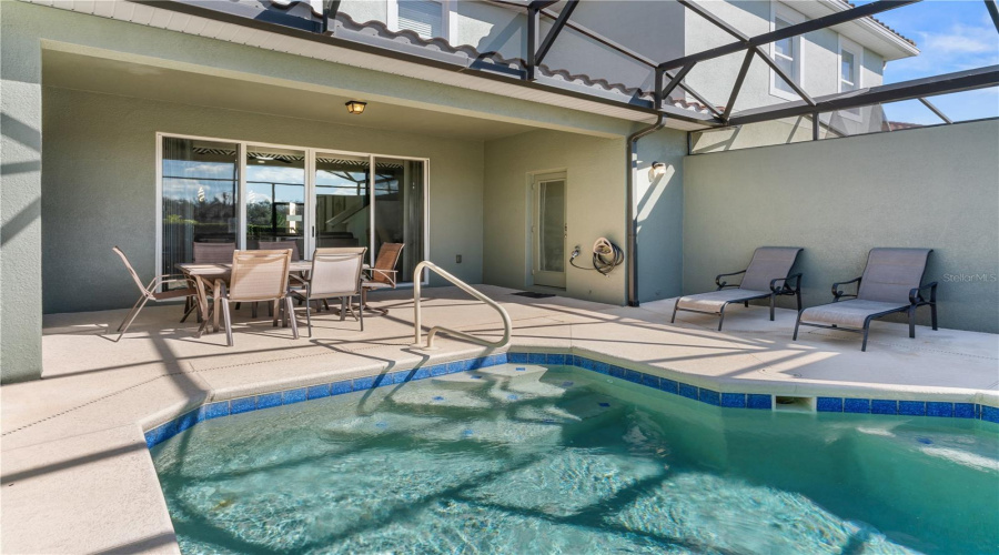 DAVENPORT, Florida 33837, 4 Bedrooms Bedrooms, ,3 BathroomsBathrooms,Residential,For Sale,TERRASONESTA,0,MFRS5138359