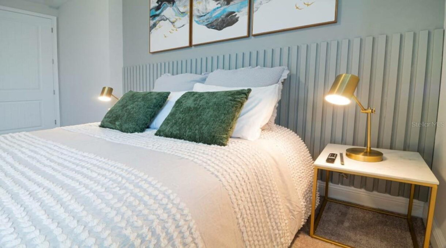 KISSIMMEE, Florida 34747, 6 Bedrooms Bedrooms, ,6 BathroomsBathrooms,Residential,For Sale,SOUTHFIELD,0,MFRO6360341