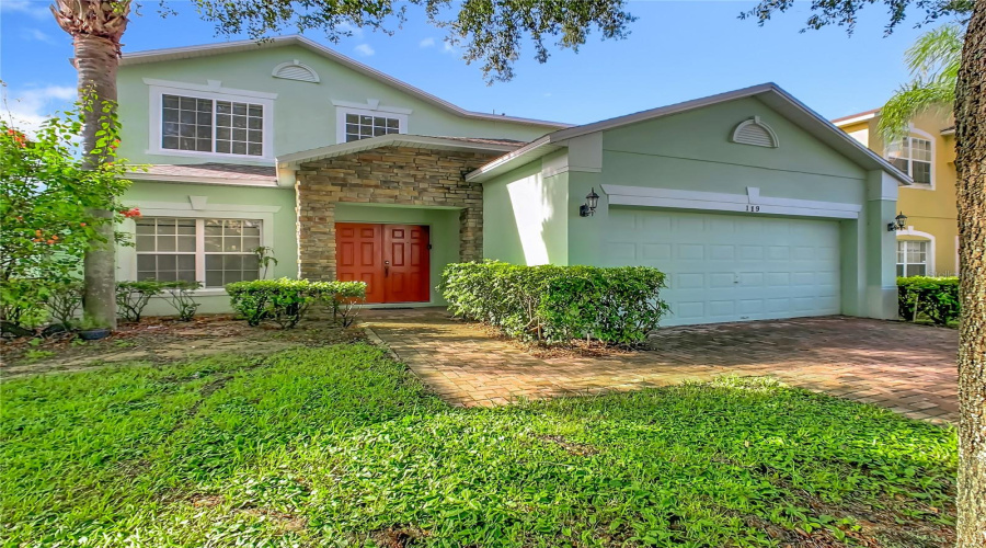DAVENPORT, Florida 33897, 5 Bedrooms Bedrooms, ,3 BathroomsBathrooms,Residential,For Sale,MOORGATE,0,MFRO6348372