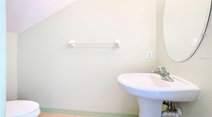 DAVENPORT, Florida 33897, 5 Bedrooms Bedrooms, ,3 BathroomsBathrooms,Residential,For Sale,MOORGATE,0,MFRO6348372