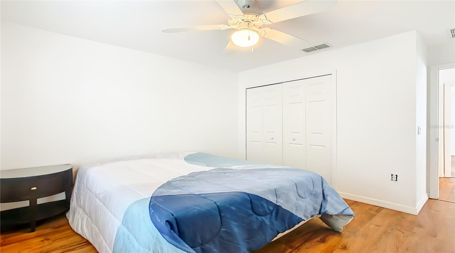 DAVENPORT, Florida 33897, 5 Bedrooms Bedrooms, ,3 BathroomsBathrooms,Residential,For Sale,MOORGATE,0,MFRO6348372