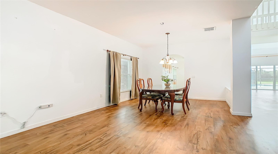 DAVENPORT, Florida 33897, 5 Bedrooms Bedrooms, ,3 BathroomsBathrooms,Residential,For Sale,MOORGATE,0,MFRO6348372