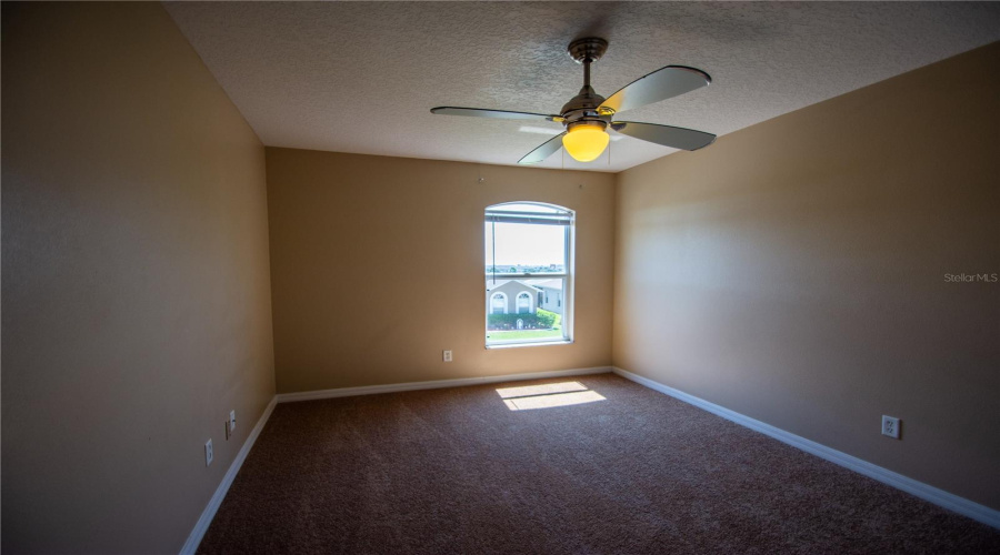 DAVENPORT, Florida 33897, 5 Bedrooms Bedrooms, ,3 BathroomsBathrooms,Residential,For Sale,CORVINA,0,MFRO6359388