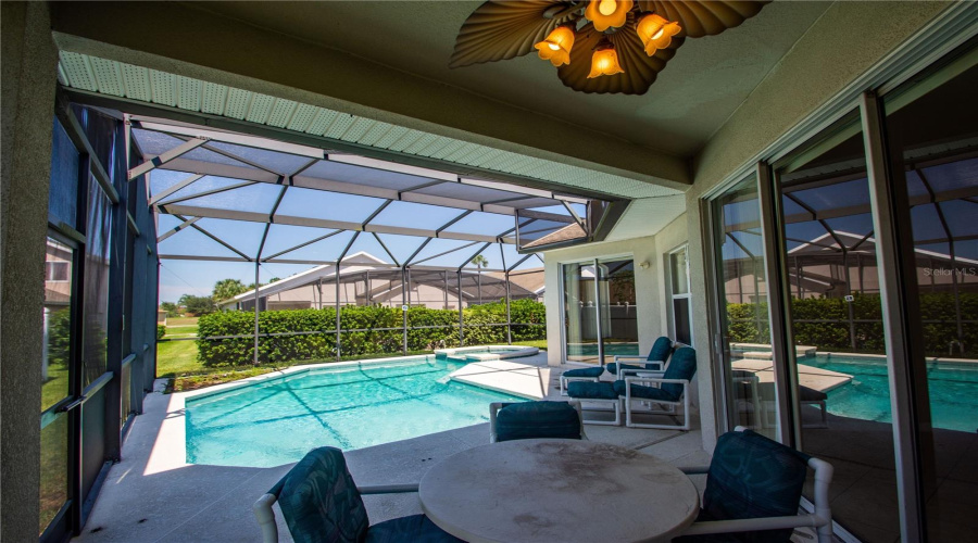 DAVENPORT, Florida 33897, 5 Bedrooms Bedrooms, ,3 BathroomsBathrooms,Residential,For Sale,CORVINA,0,MFRO6359388