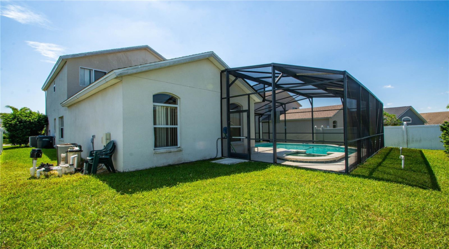 DAVENPORT, Florida 33897, 5 Bedrooms Bedrooms, ,3 BathroomsBathrooms,Residential,For Sale,CORVINA,0,MFRO6359388