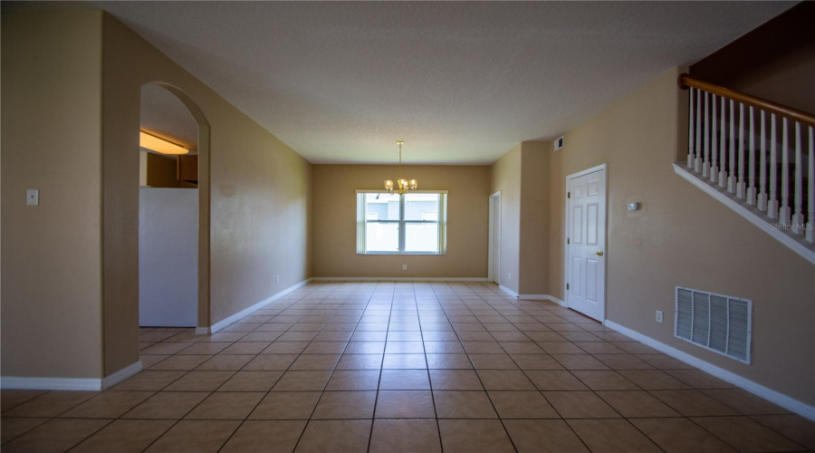 DAVENPORT, Florida 33897, 5 Bedrooms Bedrooms, ,3 BathroomsBathrooms,Residential,For Sale,CORVINA,0,MFRO6359388