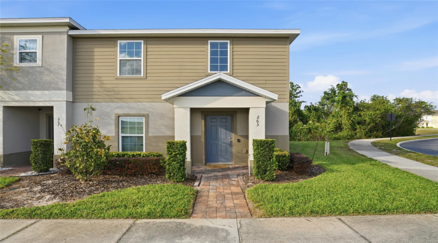 DAVENPORT, Florida 33837, 4 Bedrooms Bedrooms, ,3 BathroomsBathrooms,Residential,For Sale,ANNABELLE,0,MFRG5104459