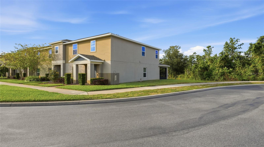 DAVENPORT, Florida 33837, 4 Bedrooms Bedrooms, ,3 BathroomsBathrooms,Residential,For Sale,ANNABELLE,0,MFRG5104459