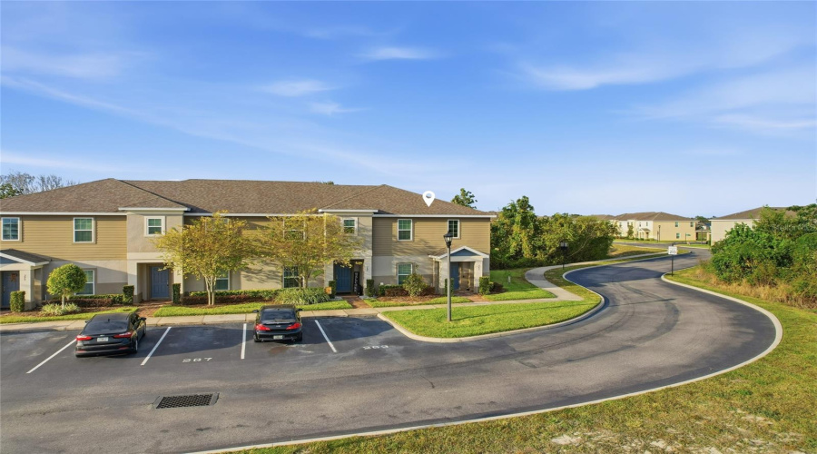 DAVENPORT, Florida 33837, 4 Bedrooms Bedrooms, ,3 BathroomsBathrooms,Residential,For Sale,ANNABELLE,0,MFRG5104459