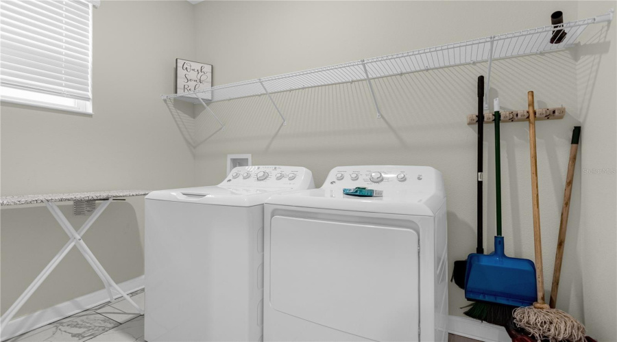 DAVENPORT, Florida 33896, 6 Bedrooms Bedrooms, ,5 BathroomsBathrooms,Residential,For Sale,CABOT CLIFFS,0,MFRO6358347