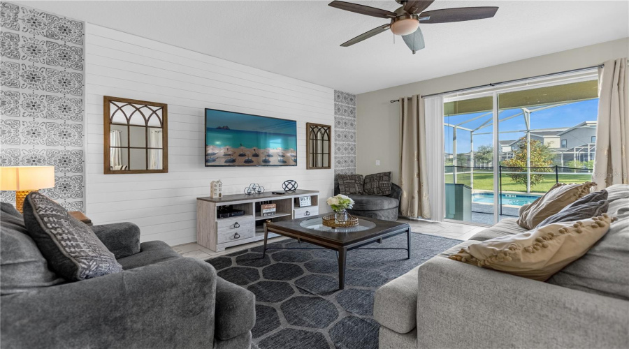 DAVENPORT, Florida 33896, 6 Bedrooms Bedrooms, ,5 BathroomsBathrooms,Residential,For Sale,CABOT CLIFFS,0,MFRO6358347