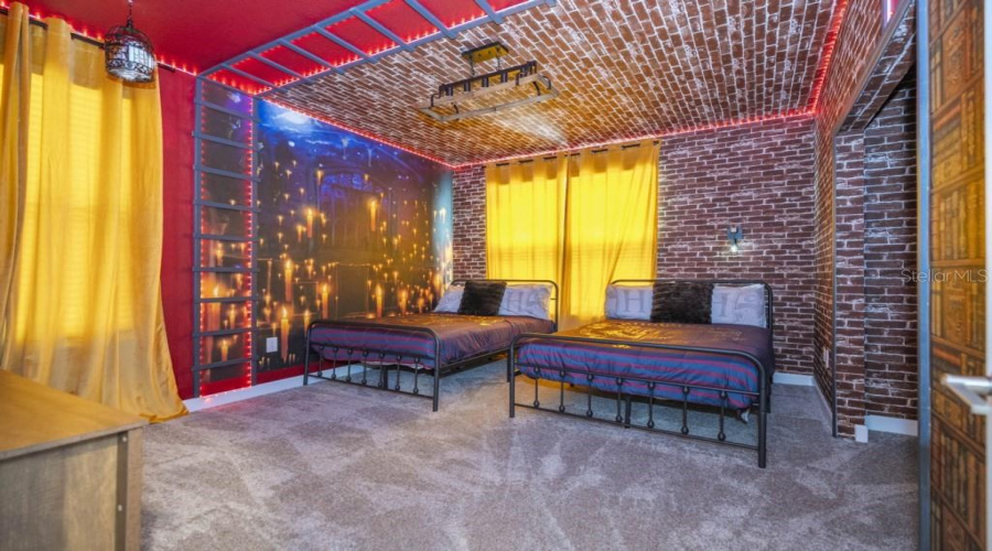 DAVENPORT, Florida 33896, 5 Bedrooms Bedrooms, ,5 BathroomsBathrooms,Residential,For Sale,STICKS,0,MFRO6284166