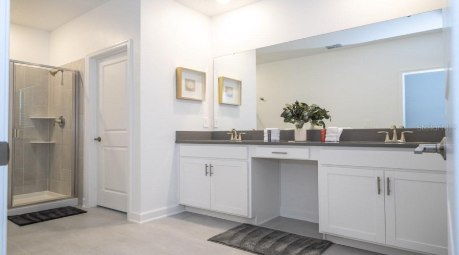 DAVENPORT, Florida 33896, 5 Bedrooms Bedrooms, ,5 BathroomsBathrooms,Residential,For Sale,STICKS,0,MFRO6284166