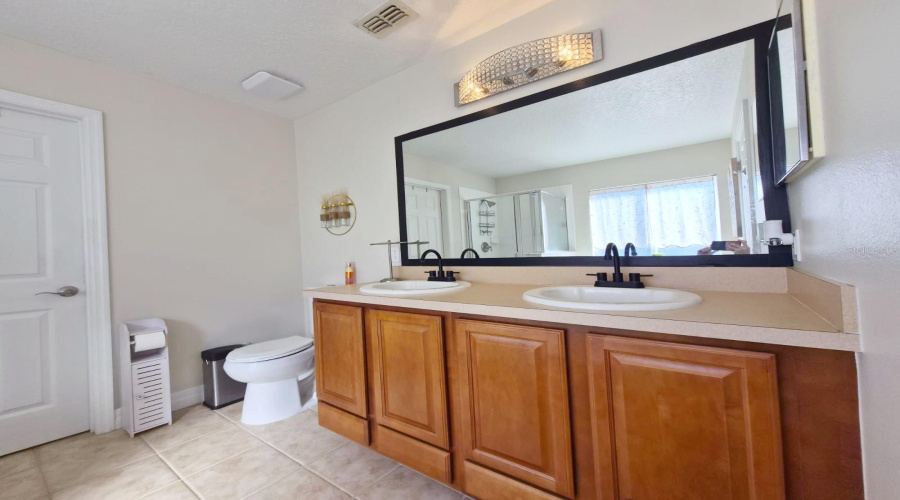 DAVENPORT, Florida 33897, 4 Bedrooms Bedrooms, ,2 BathroomsBathrooms,Residential,For Sale,ASTER,0,MFRO6359209