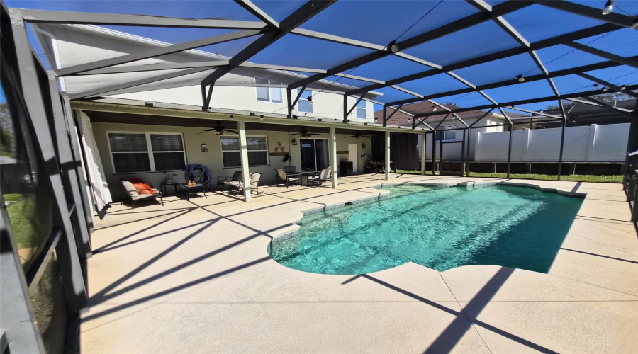 DAVENPORT, Florida 33897, 4 Bedrooms Bedrooms, ,2 BathroomsBathrooms,Residential,For Sale,ASTER,0,MFRO6359209